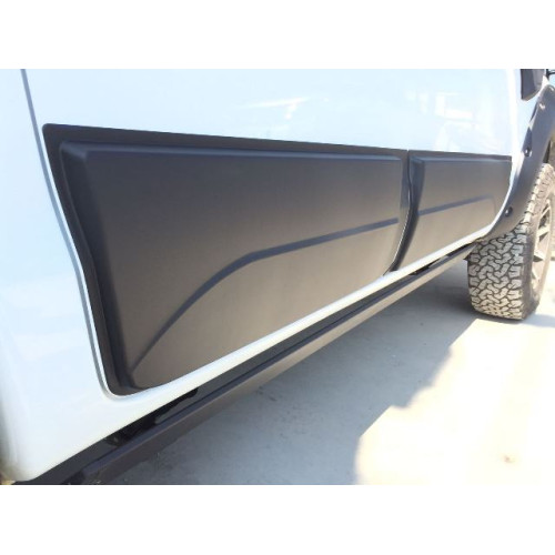 Накладки на двери Ford Ranger 2016+